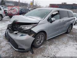 تۆیۆتا سیانا